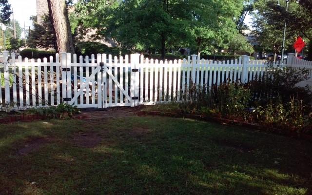 Installed Picket Fence