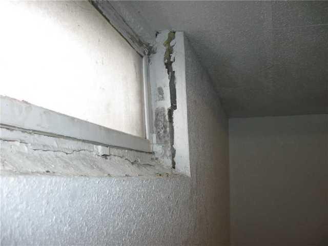 Wall Crack Around Window