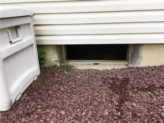 Open Crawl Space Vents