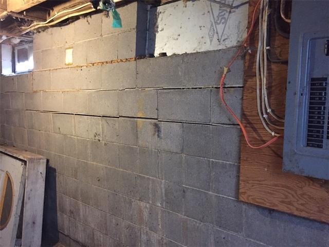 Long Foundation Cracks