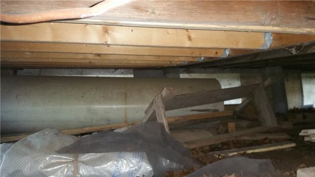 Crawl Space Clutter