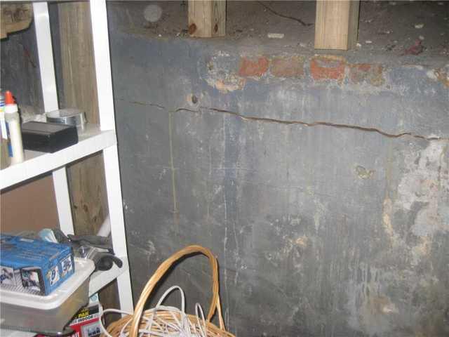 Foundation Cracks