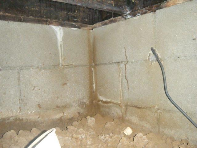 Block Foundation walls in Wadesville, IN crawlspace