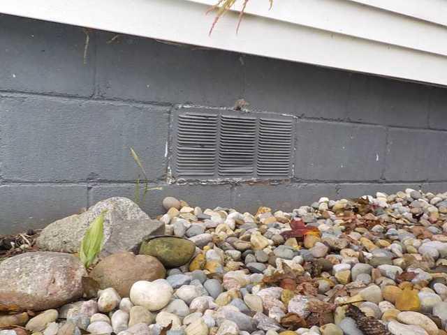 CrawlSpace Vent