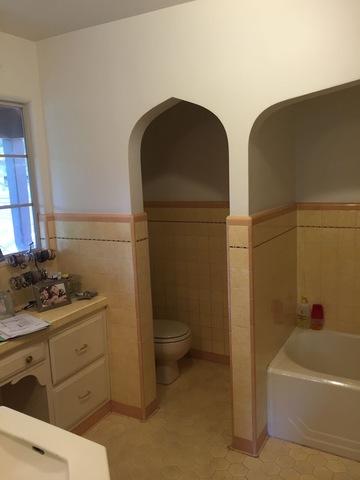 Bathroom Remodeling Before