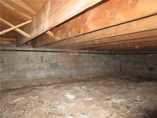 Before - No Insulation on The Walls or Rim Joists