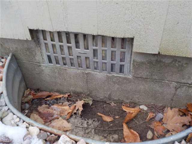 Crawl Space Vent is Part of the Problem