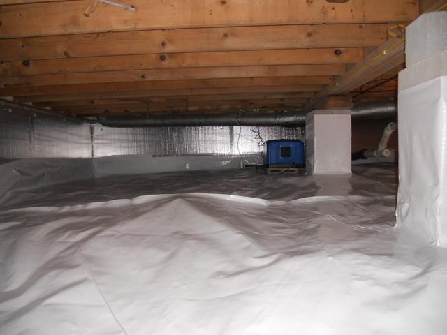 Cleanspace is now installed and the crawlspace will now be free of leaks, drafts, dirt, debris and critters!