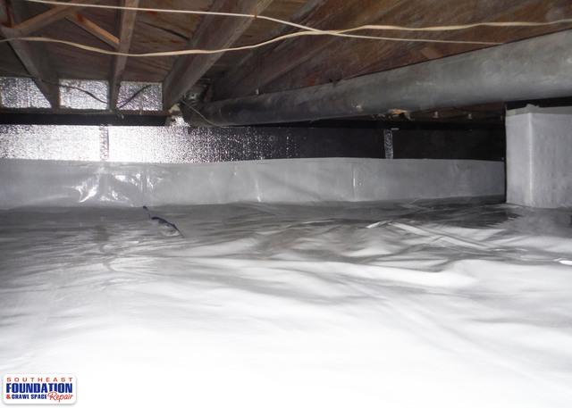 CleanSpace Encapsulation using 20 mil Liner and SilverGlo