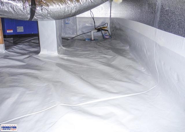 CleanSpace Encapsulation System with a SaniDry CX