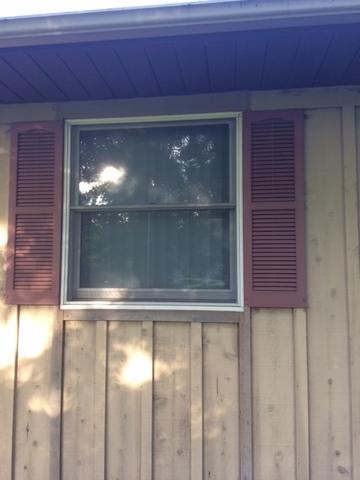 At Arnold we specialize in window replacement, so a job like this is no problem for our experienced crew!