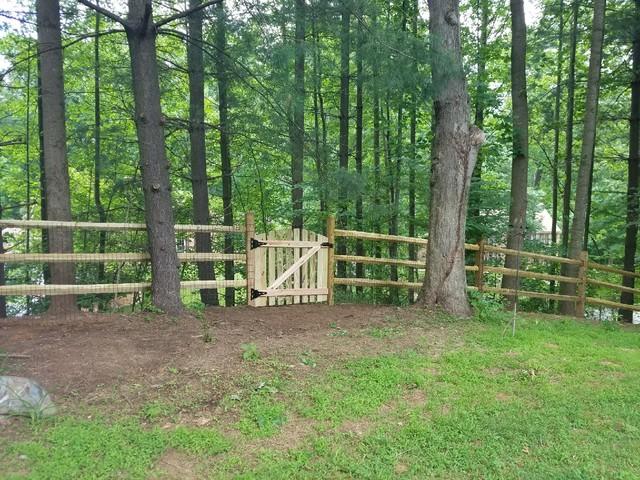 Single gate in the back of the property in Fairfax Station