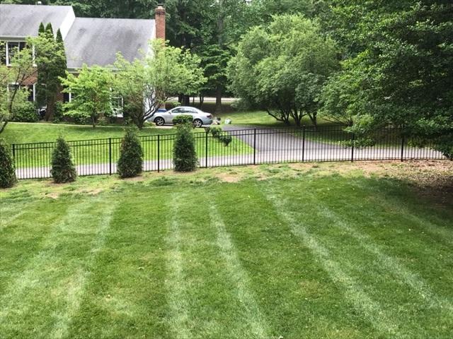 Side view of aluminum fence installed in Herndon, VA