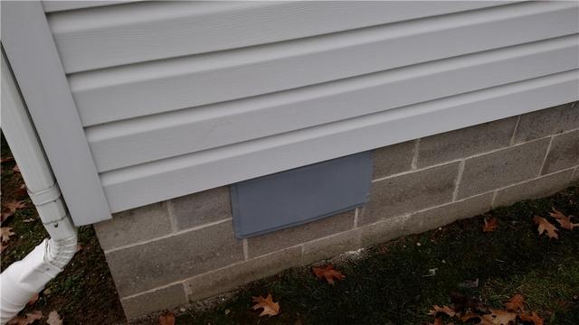 Keep Moisture and Outside Air Out With Vent Covers