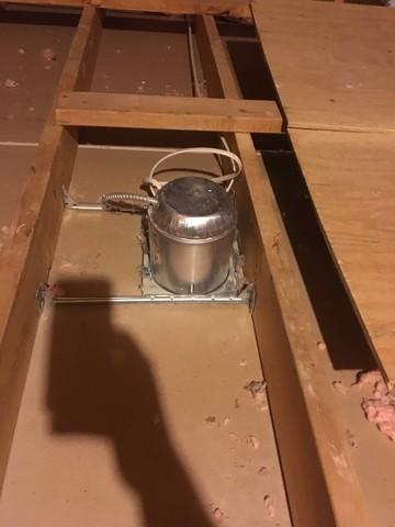 Can light before insulation