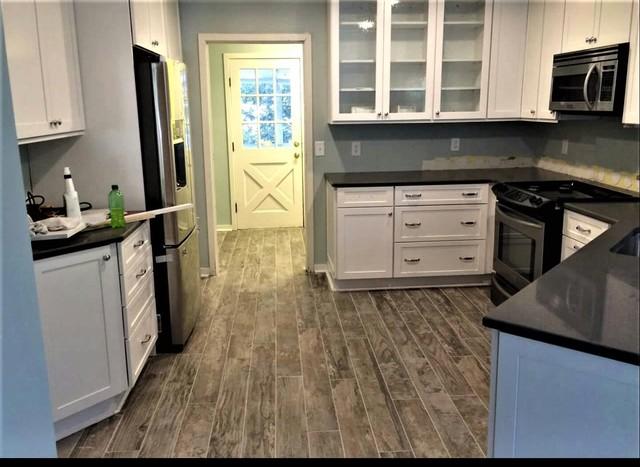 A complete view of the remodeled kitchen.