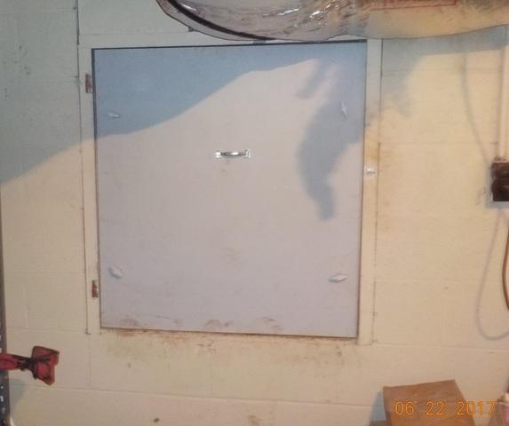 Everlast Door