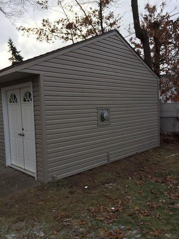 Horizontal siding installation