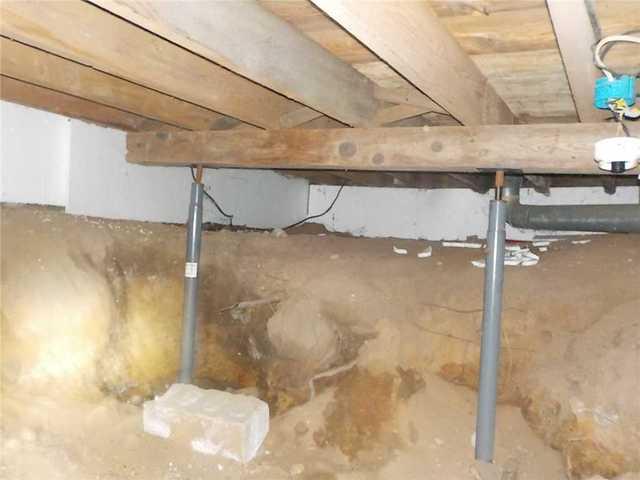 Wet Dirt Crawl Space