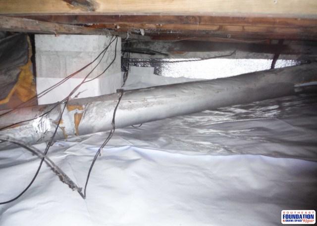 The crawl space of the home is a perfect breeding ground for mold and mildew growth due to high humidity and water vapor. By installing the CleanSpace Encapsulation System we are able to prevent high humidity and water vapor needed to for mold to thrive in the crawl space of the home.