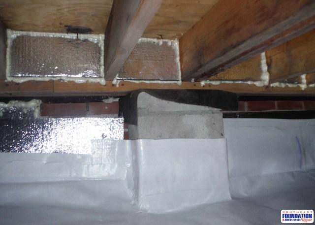 The CleanSpace Encapsulation System with SilverGlo Insulation Board installed improves the homes energy performance, setting the standard for energy effectiveness in the crawl space.