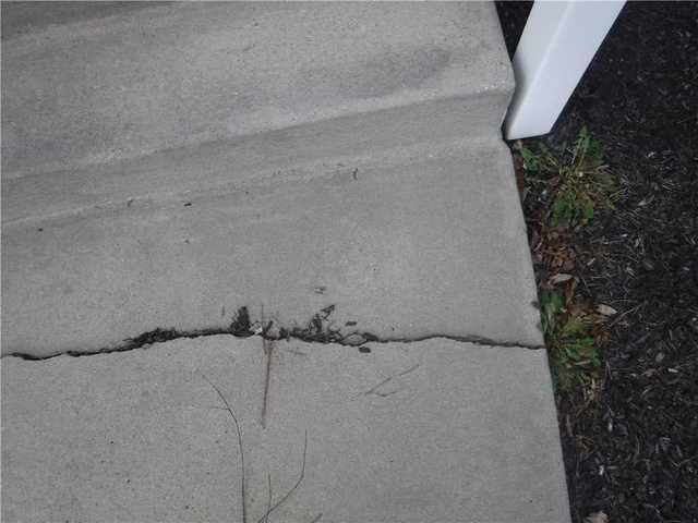 This Crack Clearly Shows the Stairs are Sinking in North East, MD