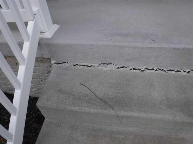 The Crack at the Top of the Steps in North East, MD