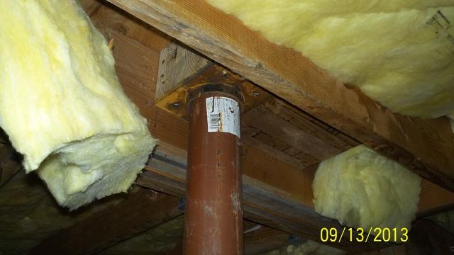 <p>This column was improperly installed by the original builder.</p>