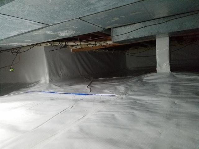 Crawl Space Encapsulation Creates Dry Space