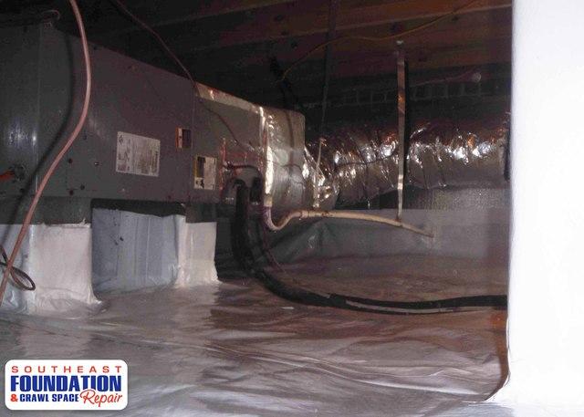 Sealing off the Crawl Space