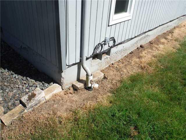 the downspout is putting water in the crawlspace