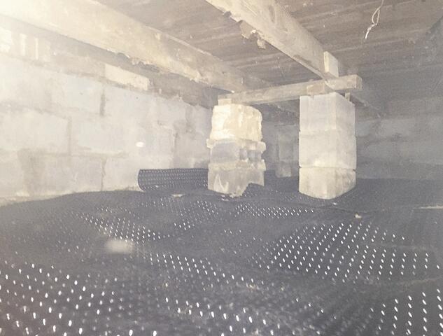 Crawlspace with Drainage Matting