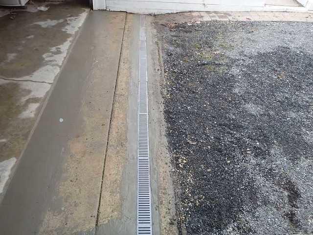 <p>With the new TrenchDrain complete the home owners were thrilled!</p>