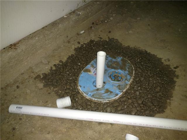 A SmartSump system in the crawl space collects any incoming moisture and pumps it out away from the home. This features a 1/3 hp Zoeller pump, a floor drain, and an air tight lid that prevents musty smells.