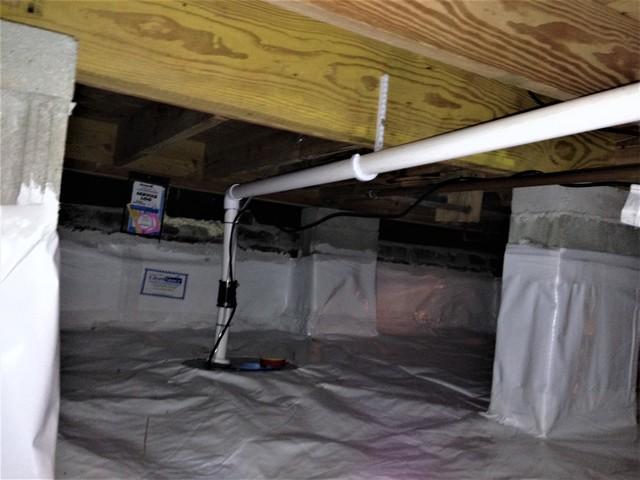 A Zoeller Sump Pump Installation in a Summerville Crawlspace