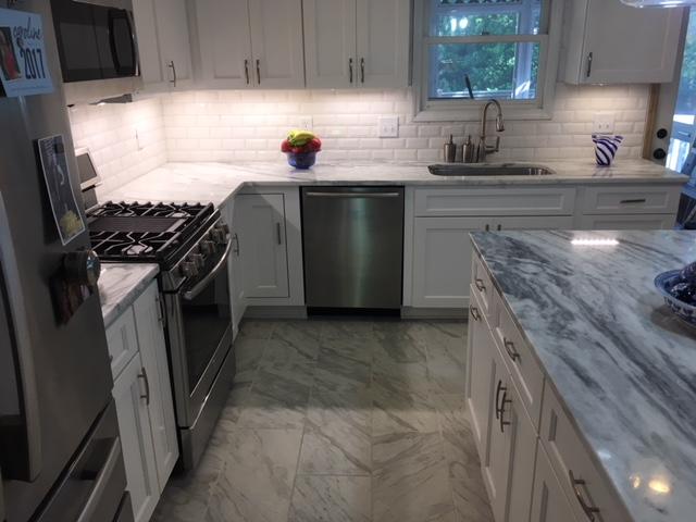 Finished kitchen cabinet replacement in Charleston