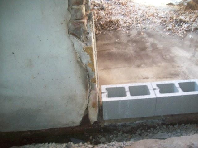 Covering the garage opening