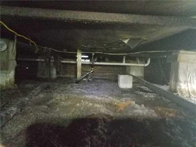 Nasty Crawl Space in Ellabell, GA