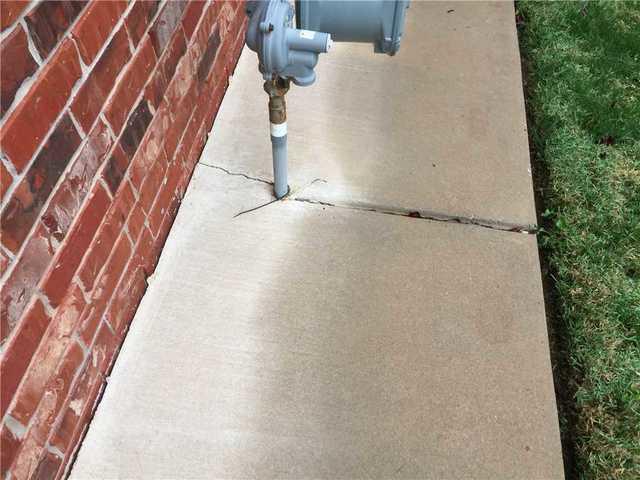 Sidewalk Repaired in Edmond, OK