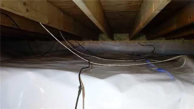 CleanSpace Makeover in Crawl Space