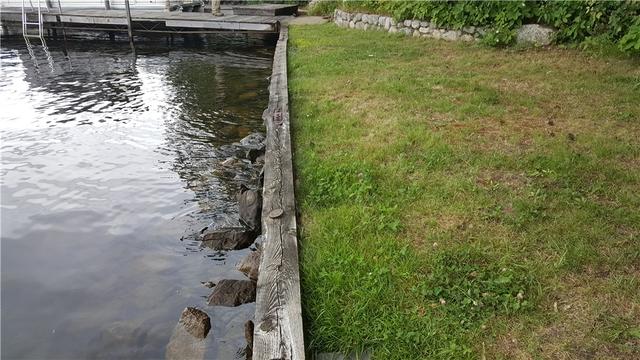 Leaning Retaining Wall