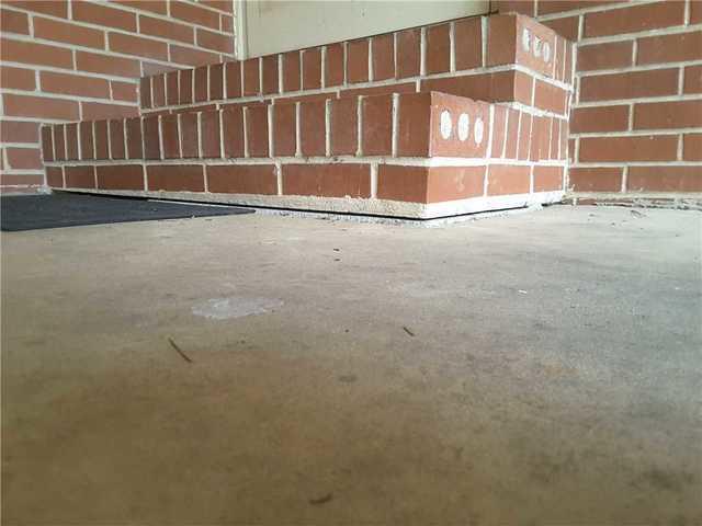 Sinking Garage