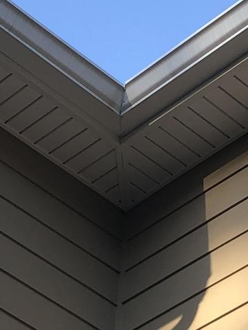 <p>This is an inside corner on the back of the house. Look at how well the pieces match up.</p>