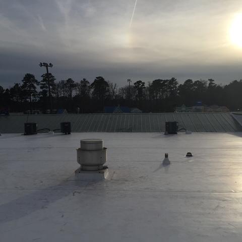 This finished TPO roofing looks fantastic on the main building of Ocean Breeze.