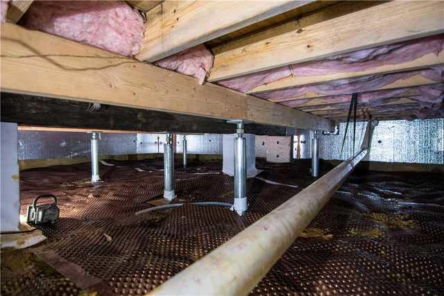 SmartJacks and Drainage Matting