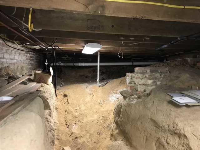 First Look at Dirty Crawl Space!
