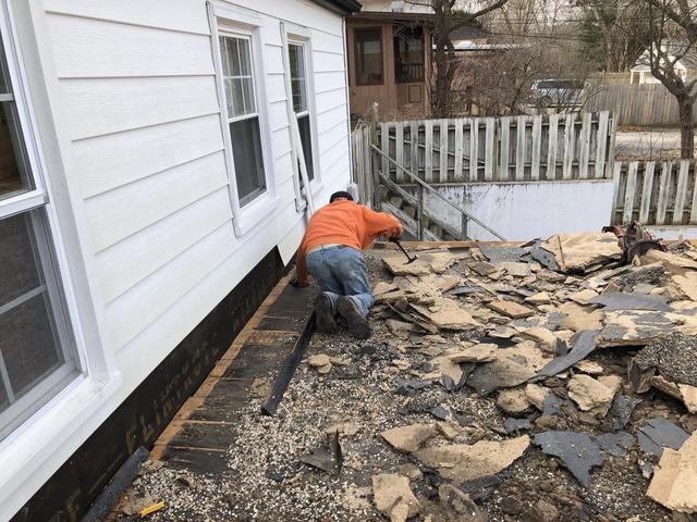 My Pros Roof Replacement Photo Album Flat Garage Roof Replacement In Rockford Il