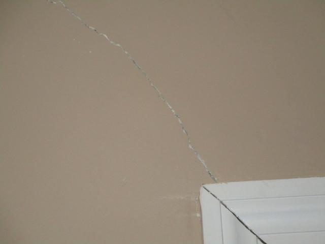 Wall Cracks