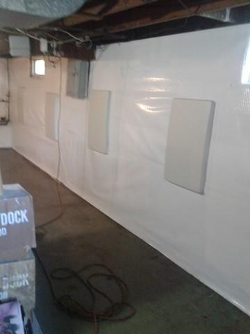 View of the finished walls with Geo-Locks installed.