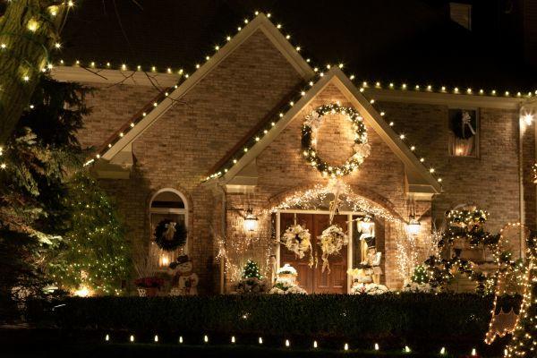 See what the Christmas decorators at Cowley's can do for your home for the holidays!